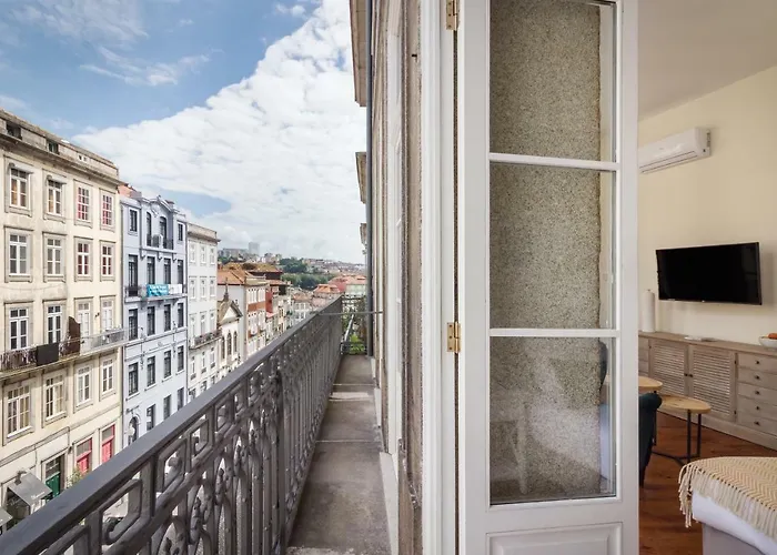 Apartament Faisama •