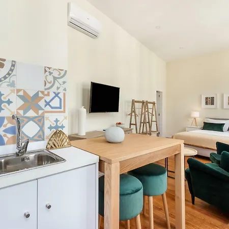 Faisama • * Oporto